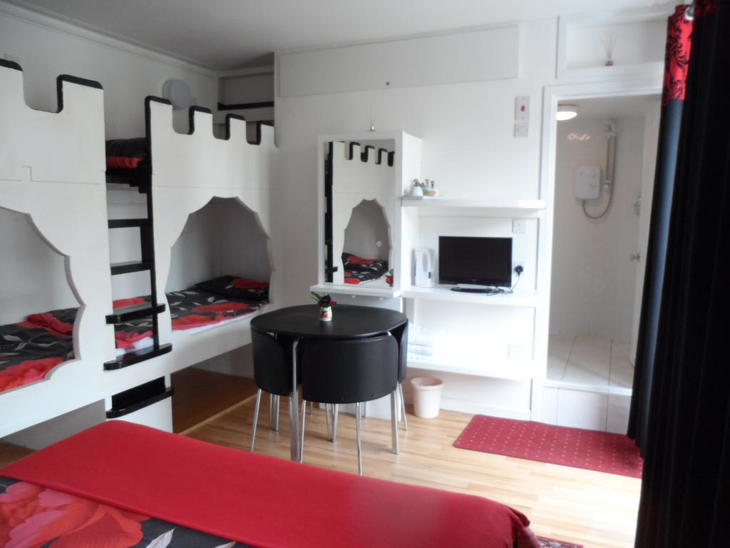 Galway Guest House Weymouth Room photo